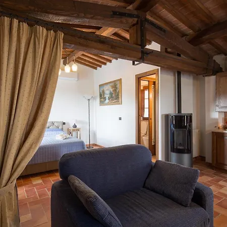 Armaiolo ラポラーノ・テルメ