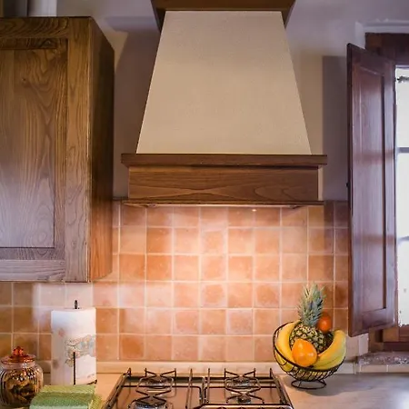 ヴィラ Armaiolo *